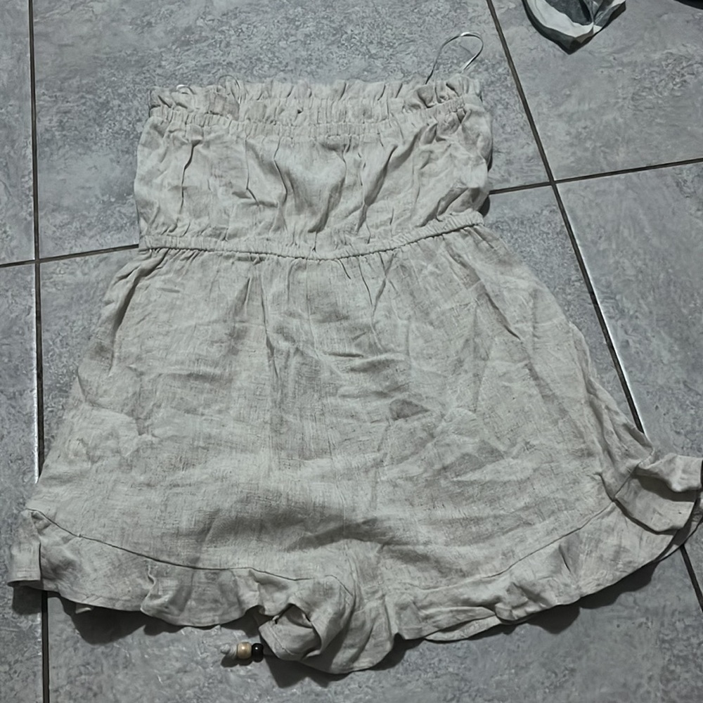 Romper - Picture 2 of 2